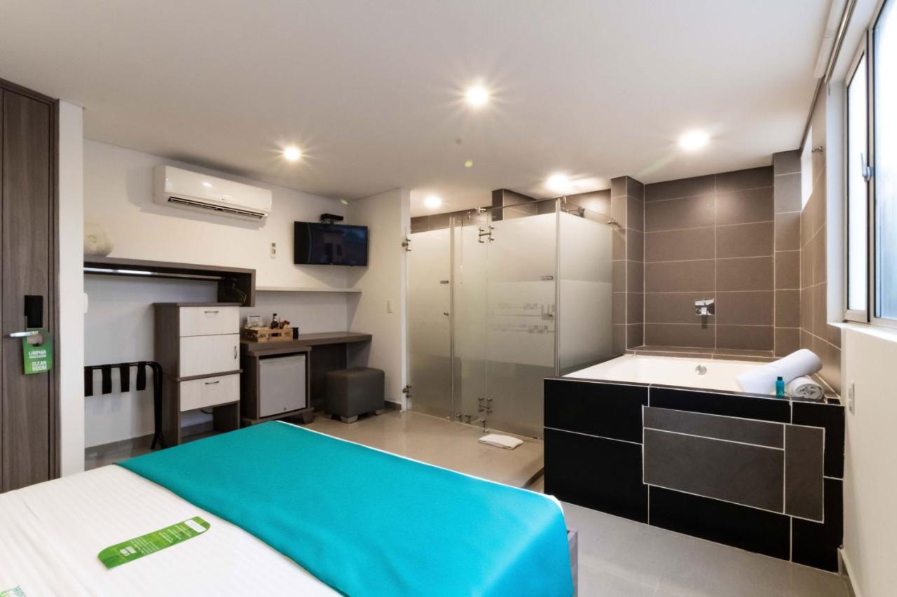 Lleras Green Hotel Medellin Exterior photo