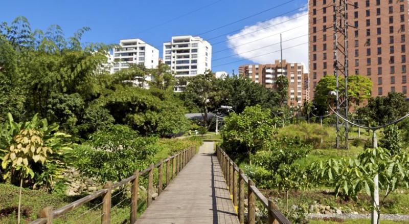 Lleras Green Hotel Medellin Exterior photo